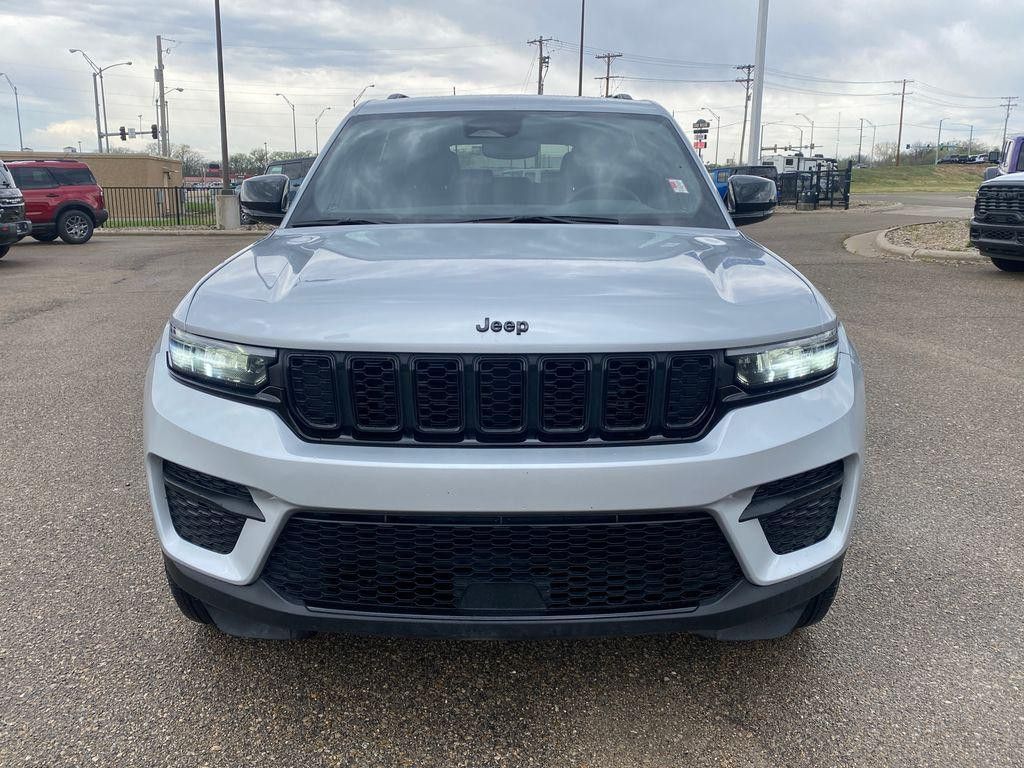 2024 JEEP Grand Cherokee - photo 19