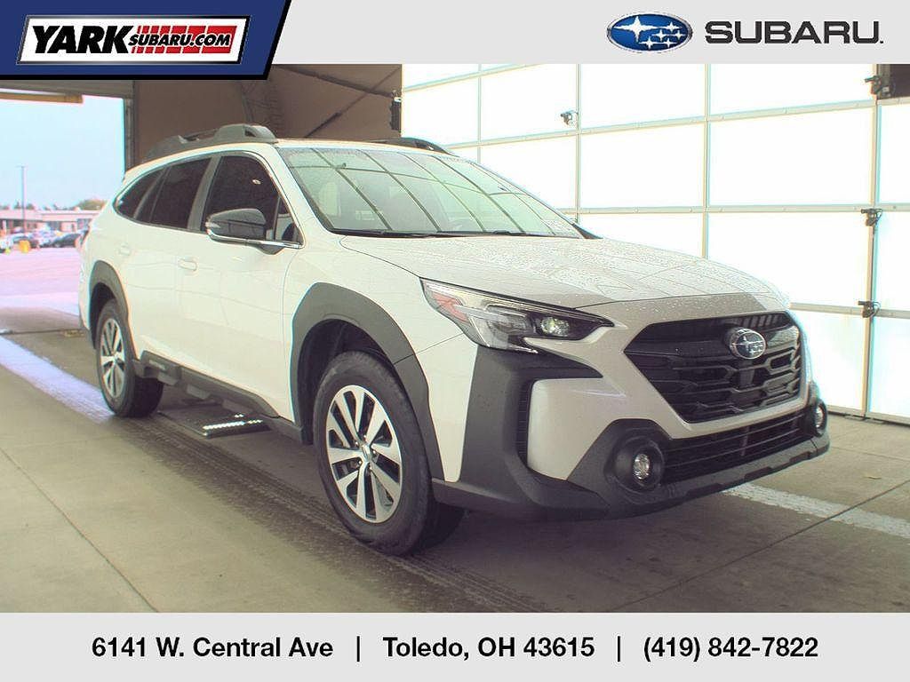 2025 Subaru Outback Premium
