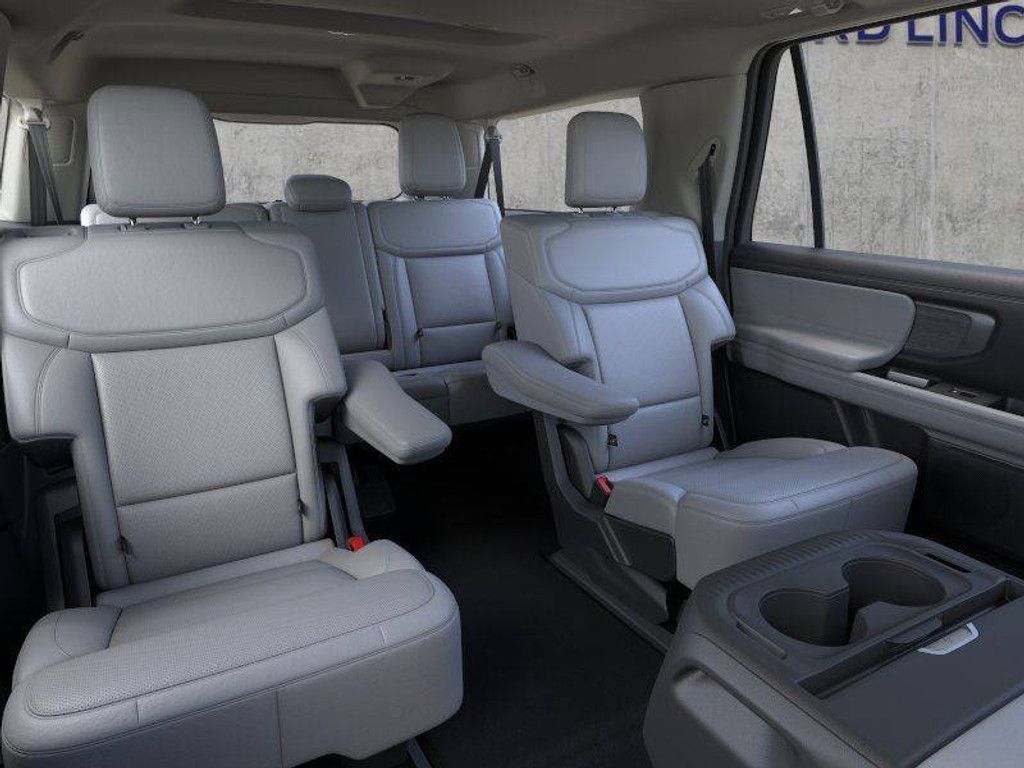 2026 FORD Expedition MAX - photo 11