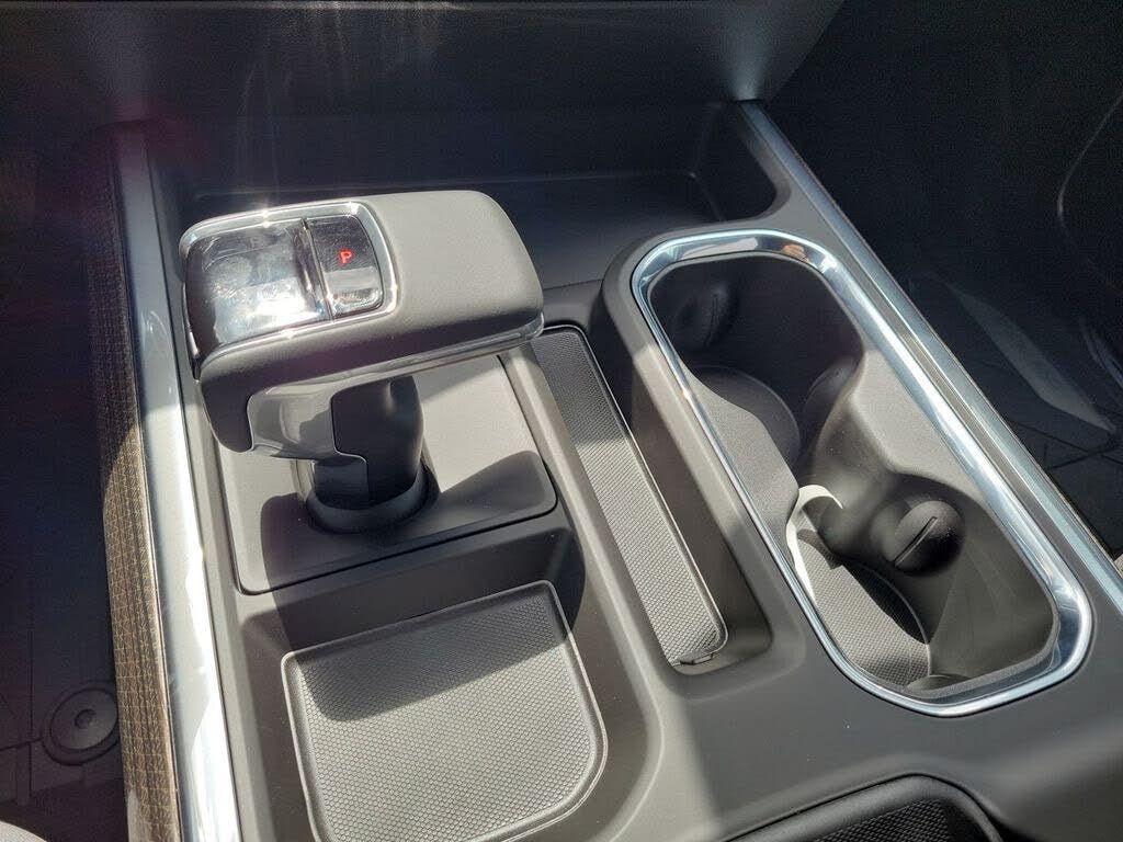 2026 CHEVROLET Silverado - photo 8