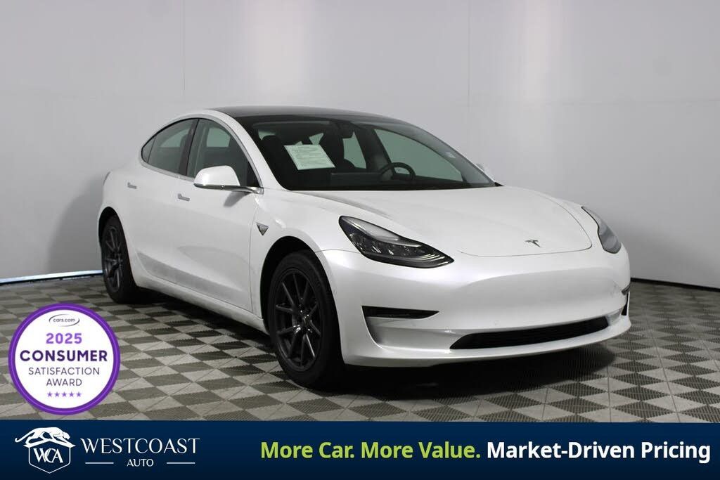 2020 Tesla Model 3 Standard Range