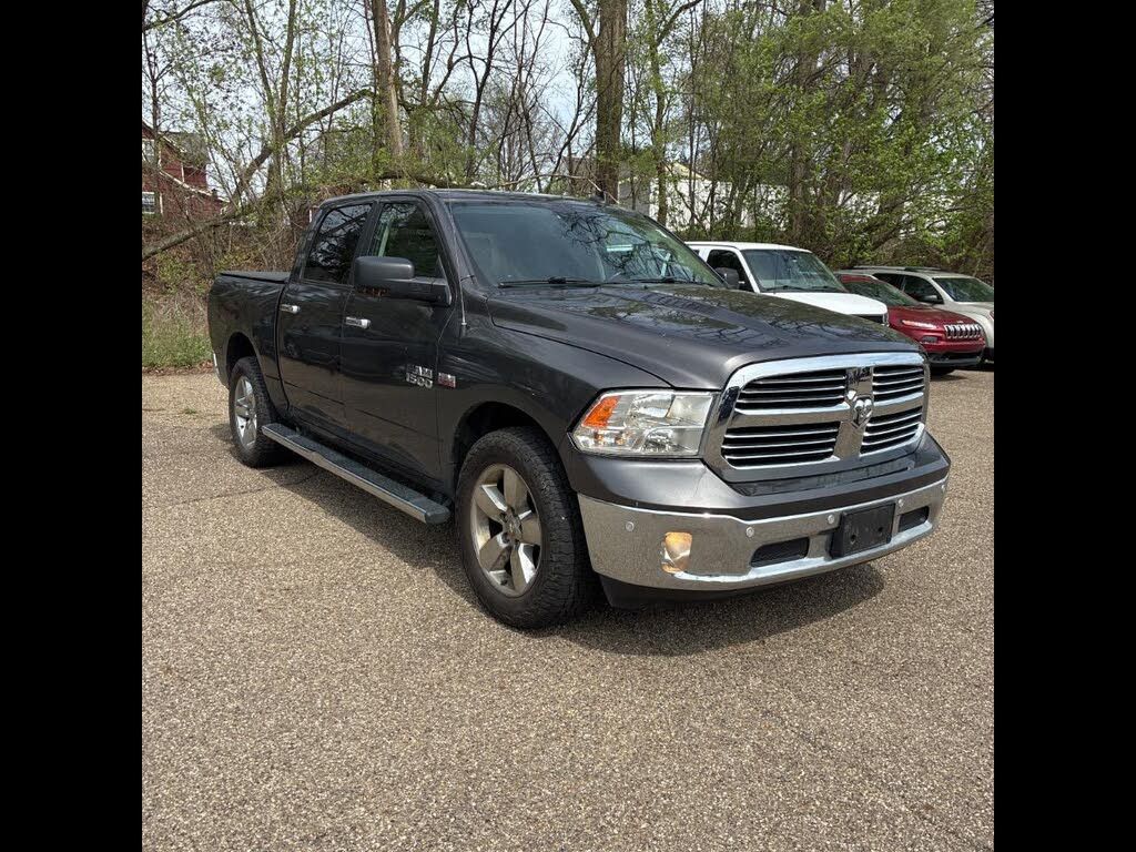 2017 Ram 1500 SLT