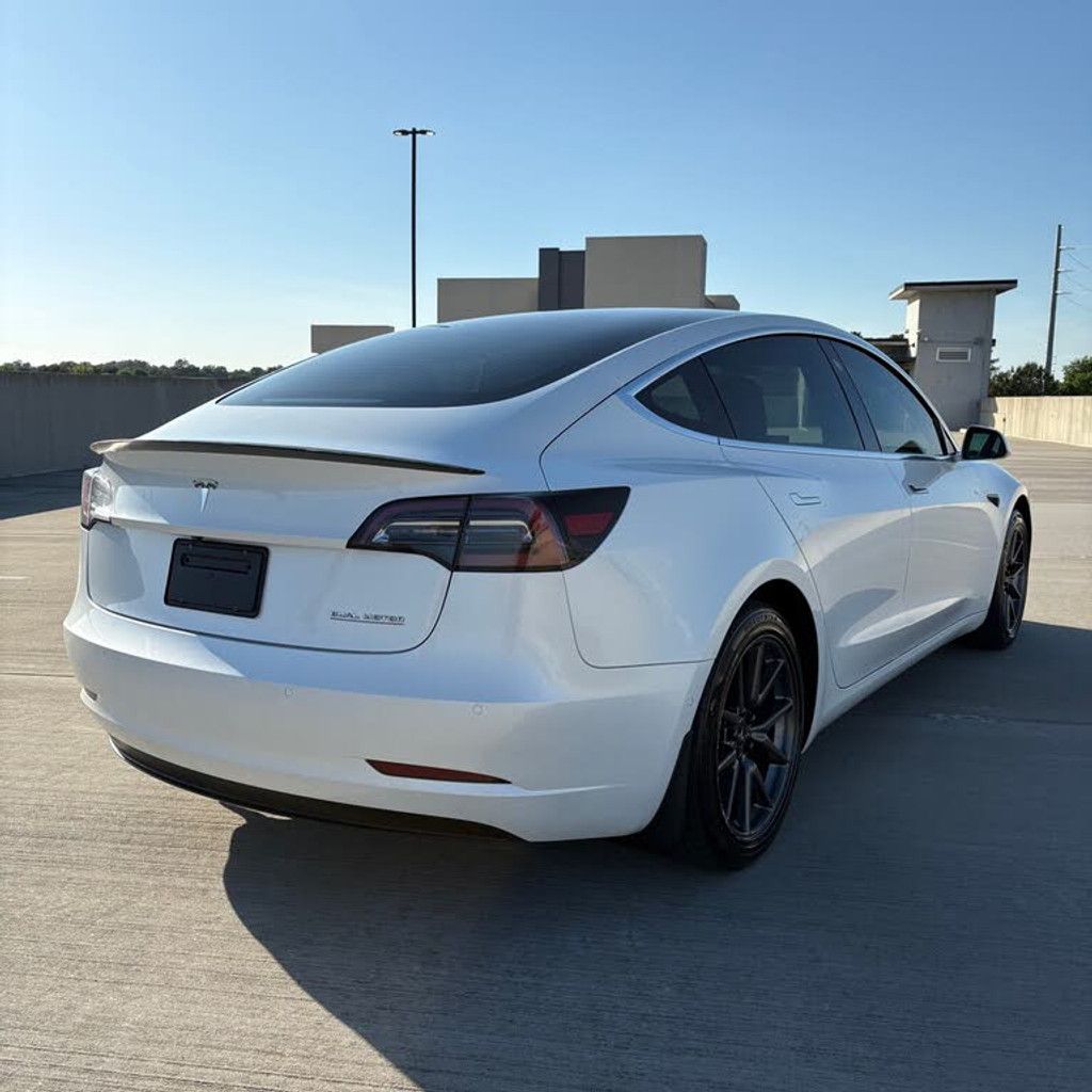 2020 TESLA Model 3 - photo 6