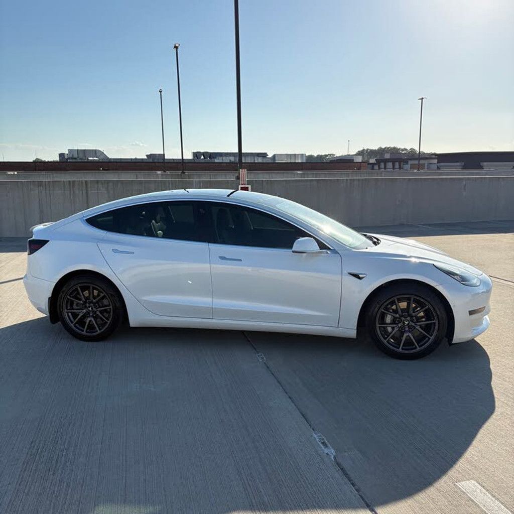 2020 TESLA Model 3 - photo 7