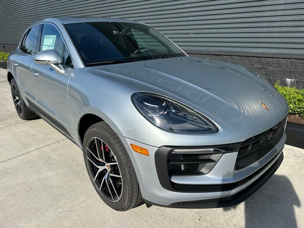 2026 PORSCHE Macan - photo 10