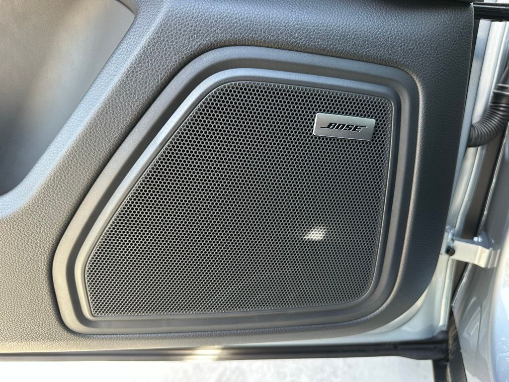 2026 PORSCHE Macan - photo 17