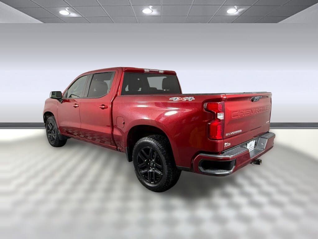 2022 CHEVROLET Silverado - photo 2