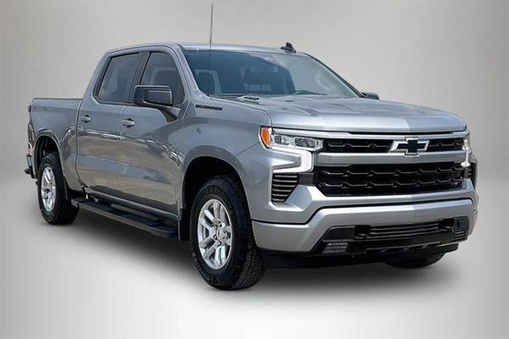 2023 Chevrolet Silverado RST
