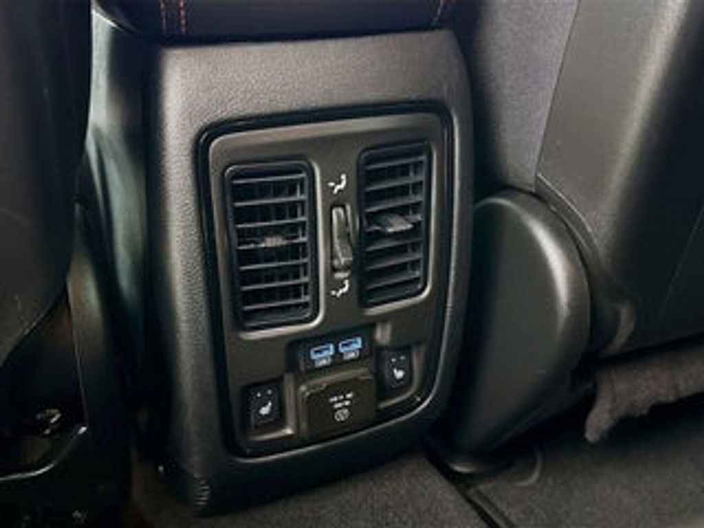2025 DODGE Durango - photo 30