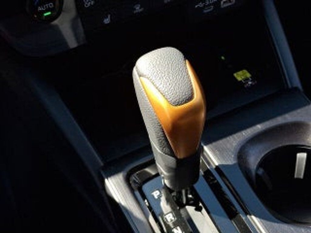 2026 SUBARU Outback - photo 8
