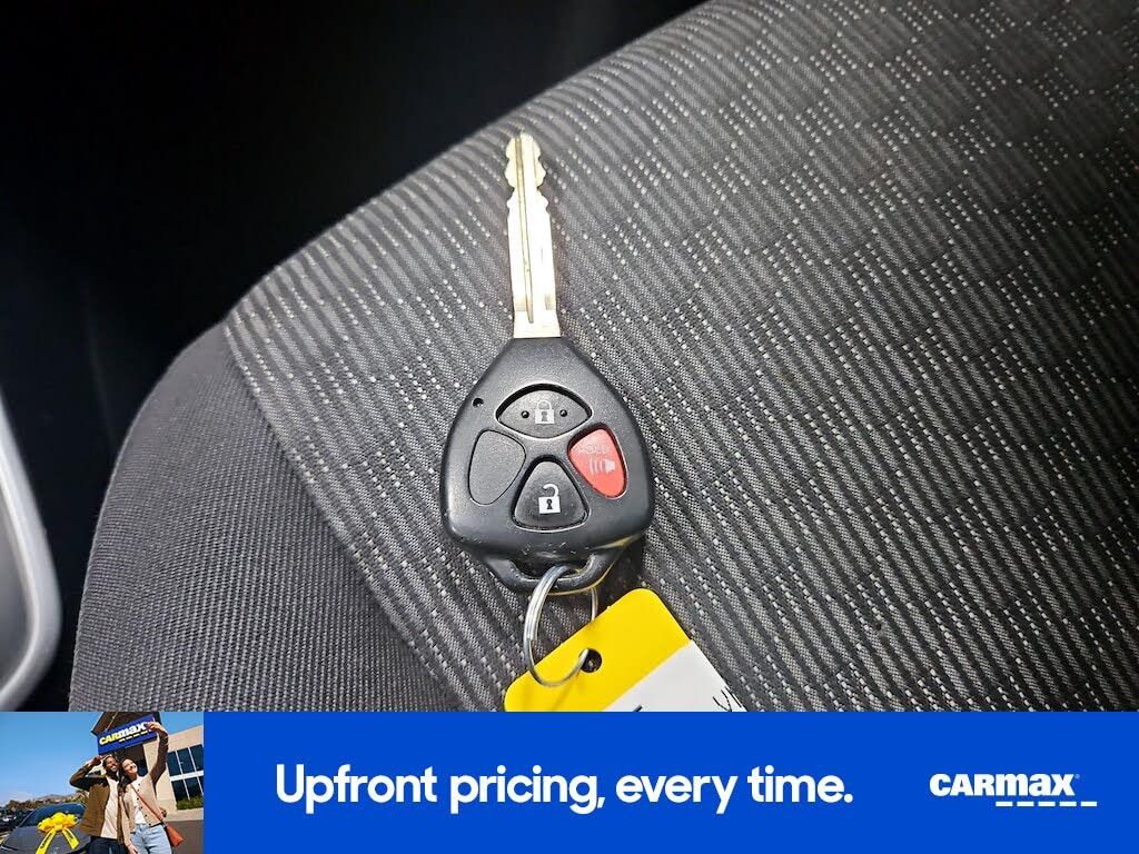 2016 TOYOTA Yaris - photo 25