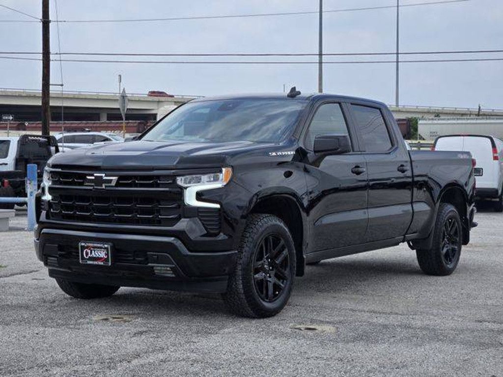 2024 CHEVROLET Silverado - photo 3