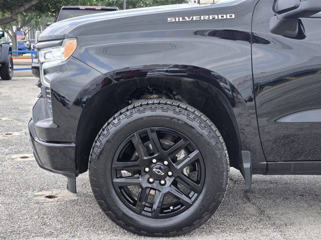 2024 CHEVROLET Silverado - photo 8
