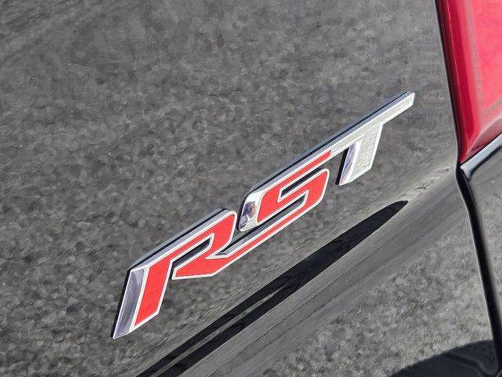 2024 CHEVROLET Silverado - photo 12