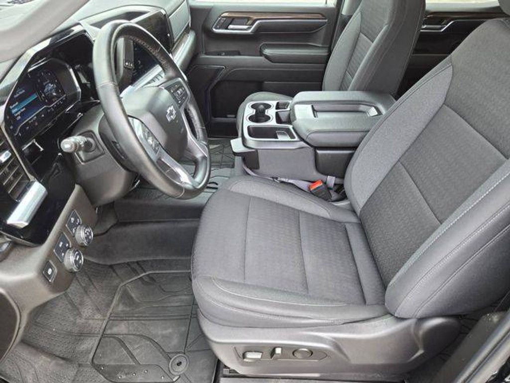 2024 CHEVROLET Silverado - photo 13