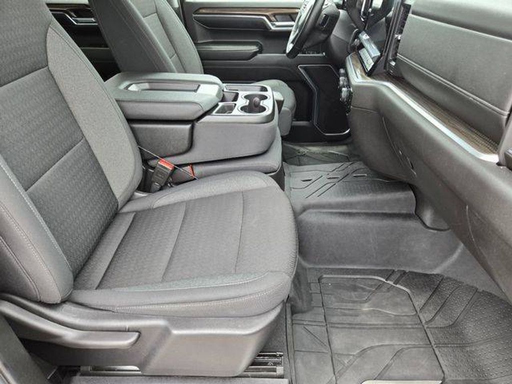 2024 CHEVROLET Silverado - photo 14