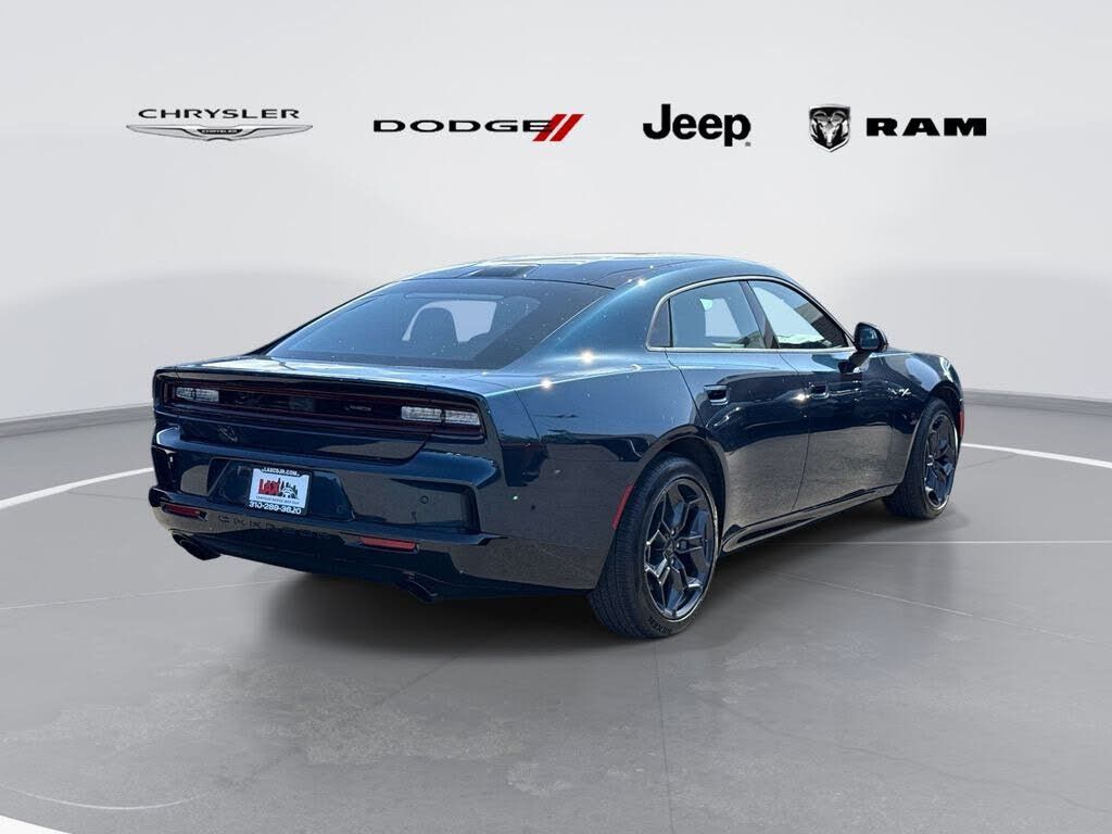 2026 DODGE Charger - photo 3