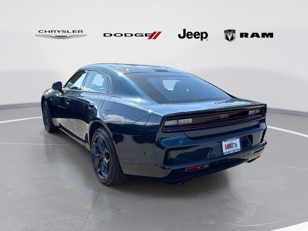 2026 DODGE Charger - photo 4