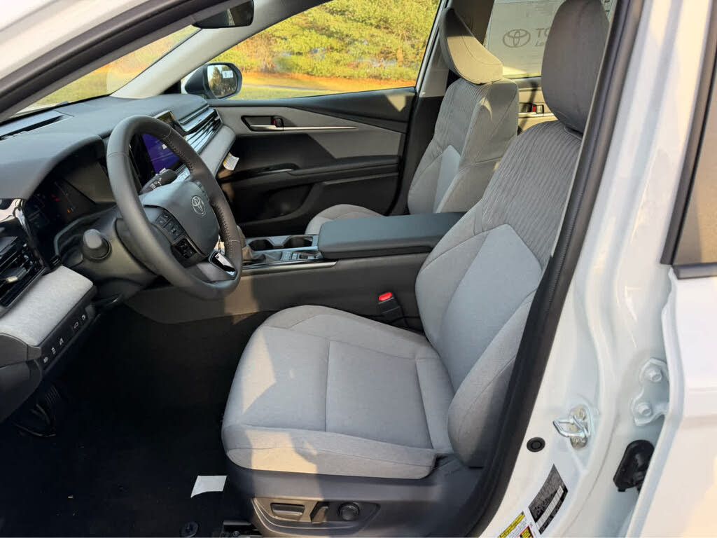 2026 TOYOTA Camry - photo 23