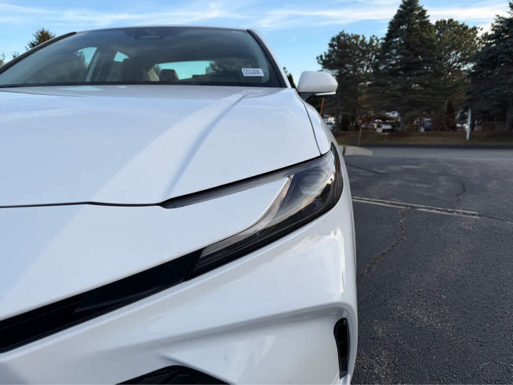 2026 TOYOTA Camry - photo 4
