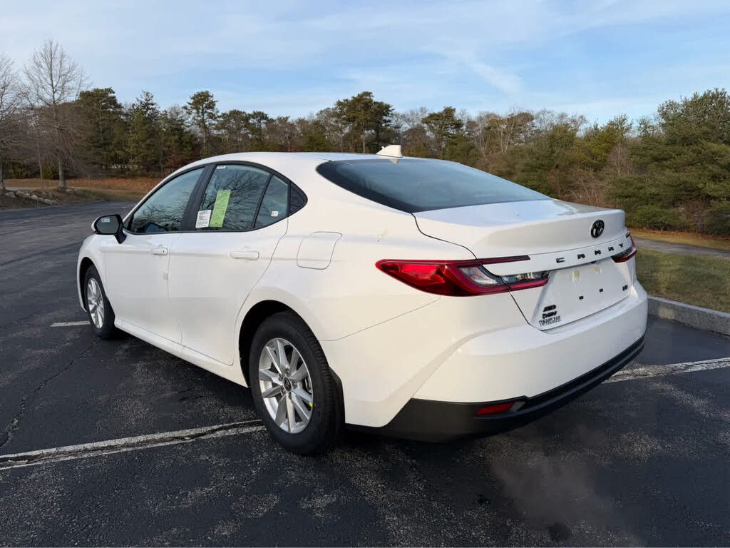 2026 TOYOTA Camry - photo 9