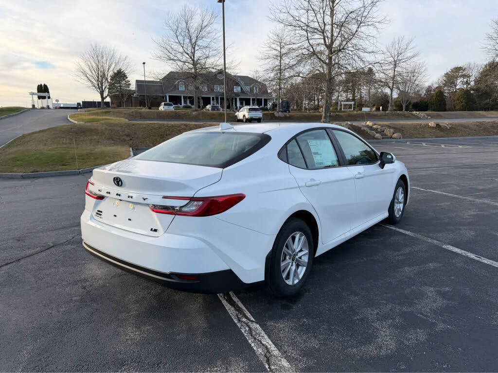 2026 TOYOTA Camry - photo 14