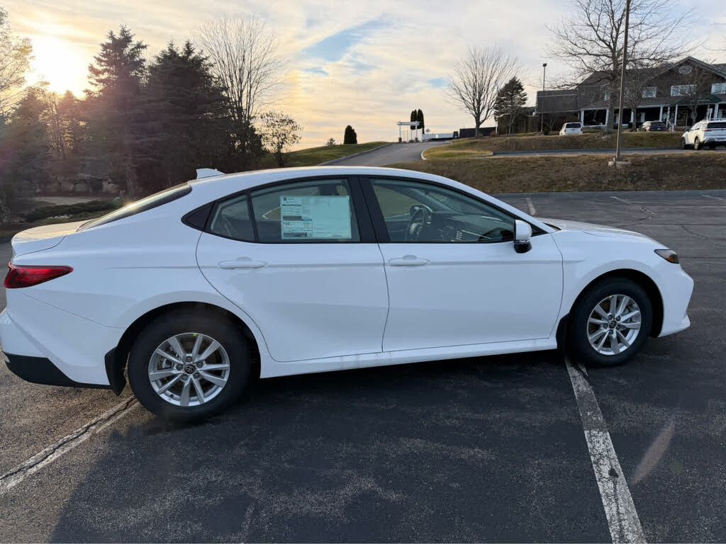 2026 TOYOTA Camry - photo 15