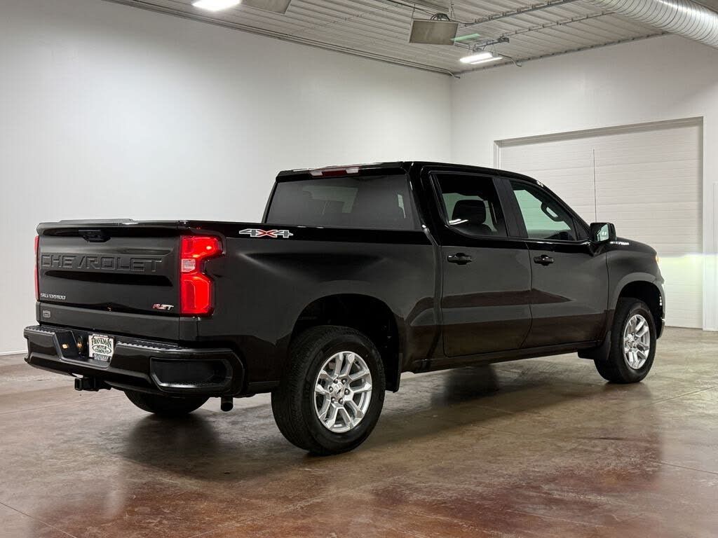 2026 CHEVROLET Silverado - photo 4