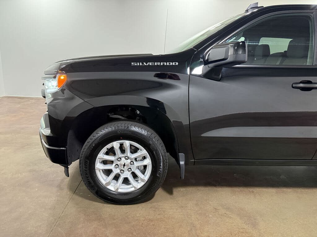 2026 CHEVROLET Silverado - photo 39