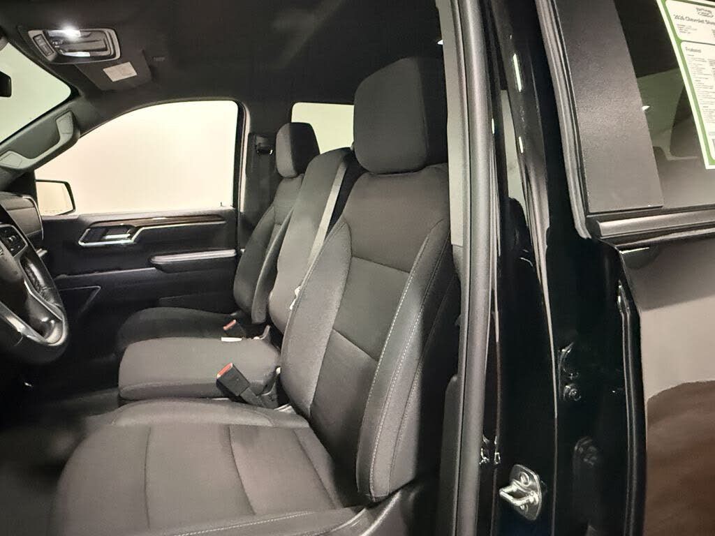 2026 CHEVROLET Silverado - photo 59