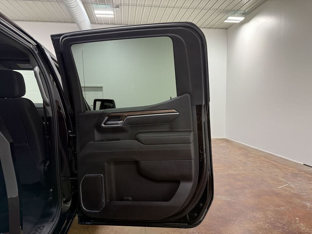 2026 CHEVROLET Silverado - photo 65