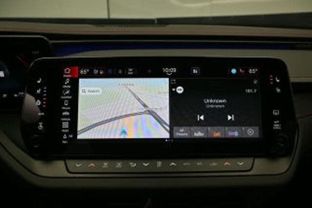 2026 DODGE Charger - photo 31