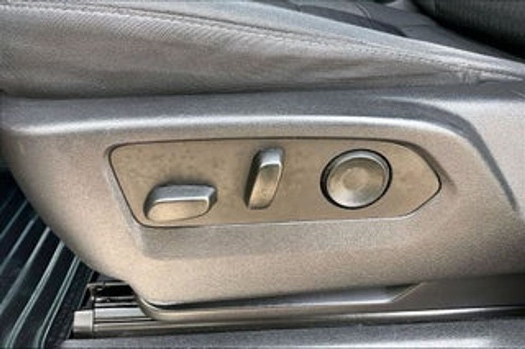 2023 CHEVROLET Silverado - photo 26