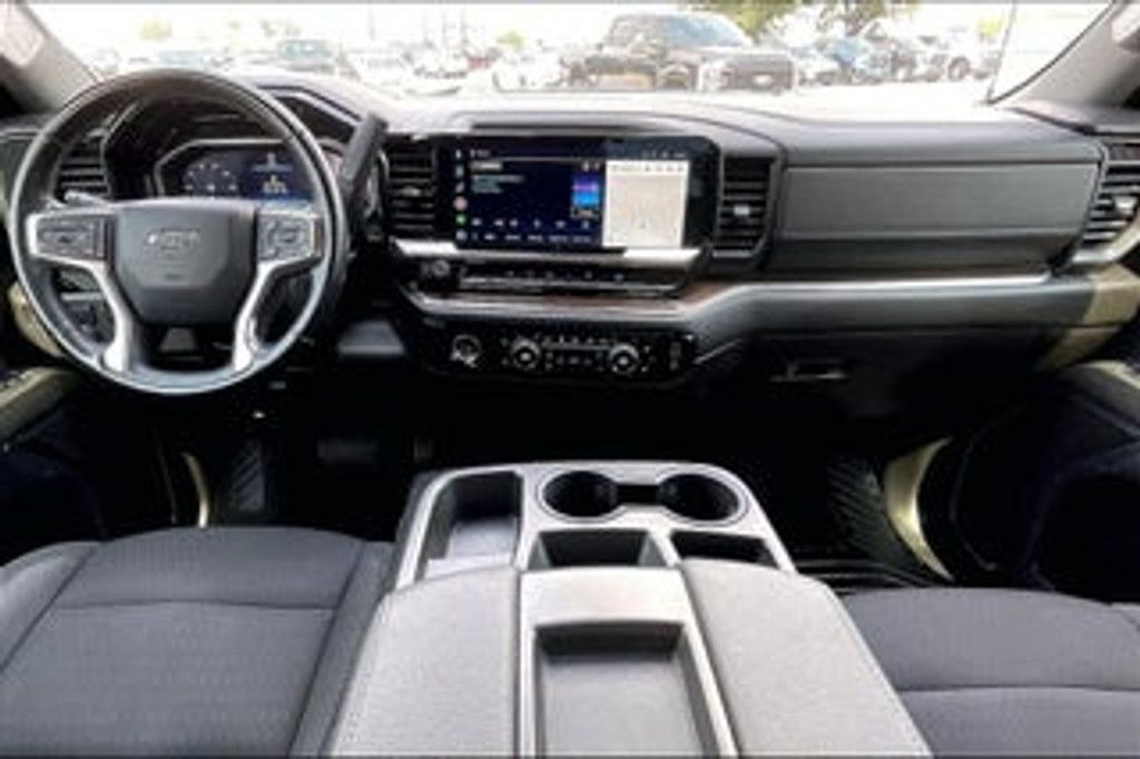 2023 CHEVROLET Silverado - photo 7