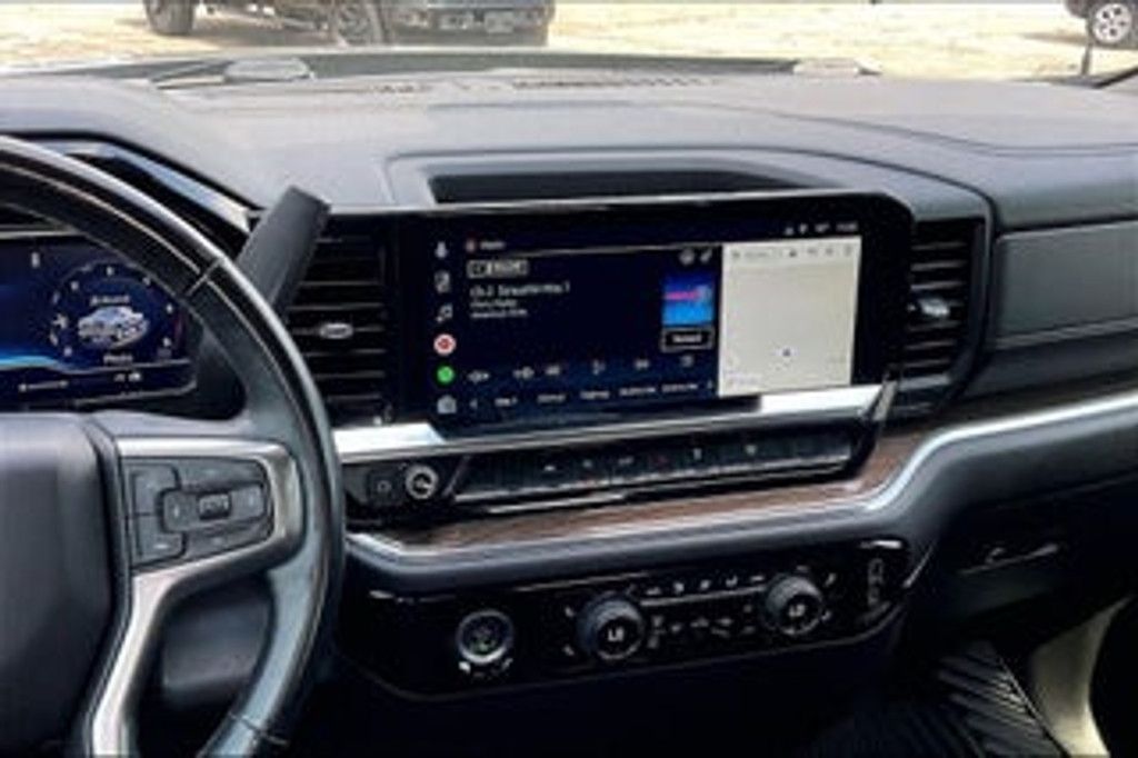 2023 CHEVROLET Silverado - photo 9