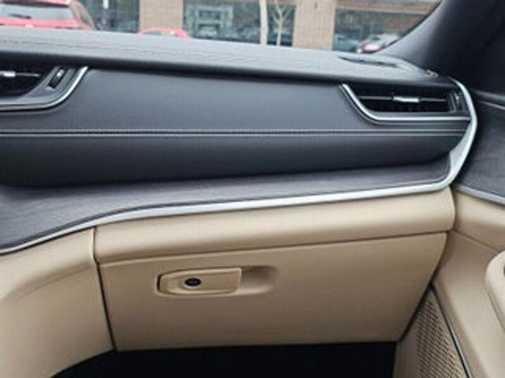 2023 JEEP Grand Cherokee L - photo 33