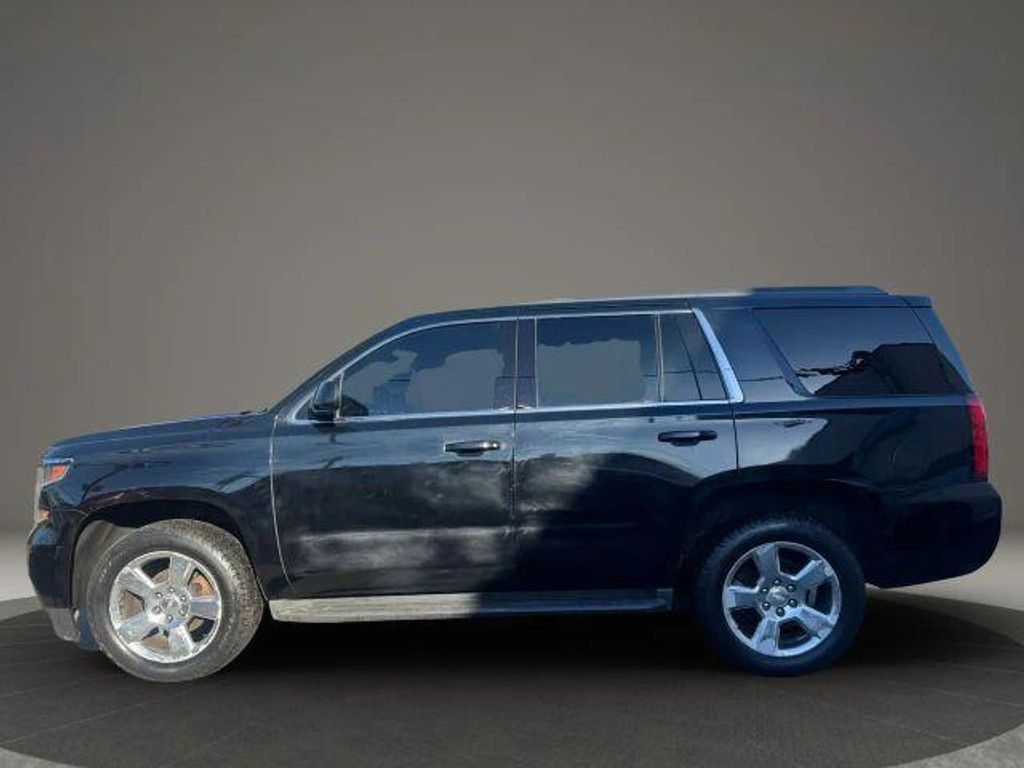 2017 CHEVROLET Tahoe - photo 2