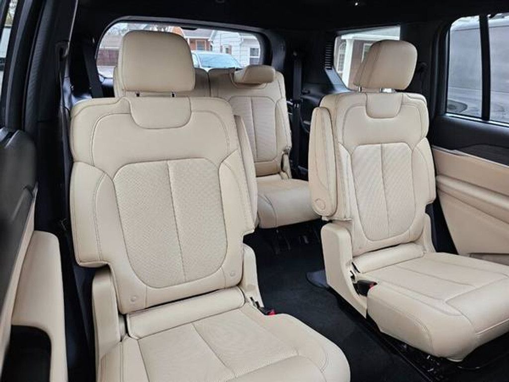 2023 JEEP Grand Cherokee L - photo 15
