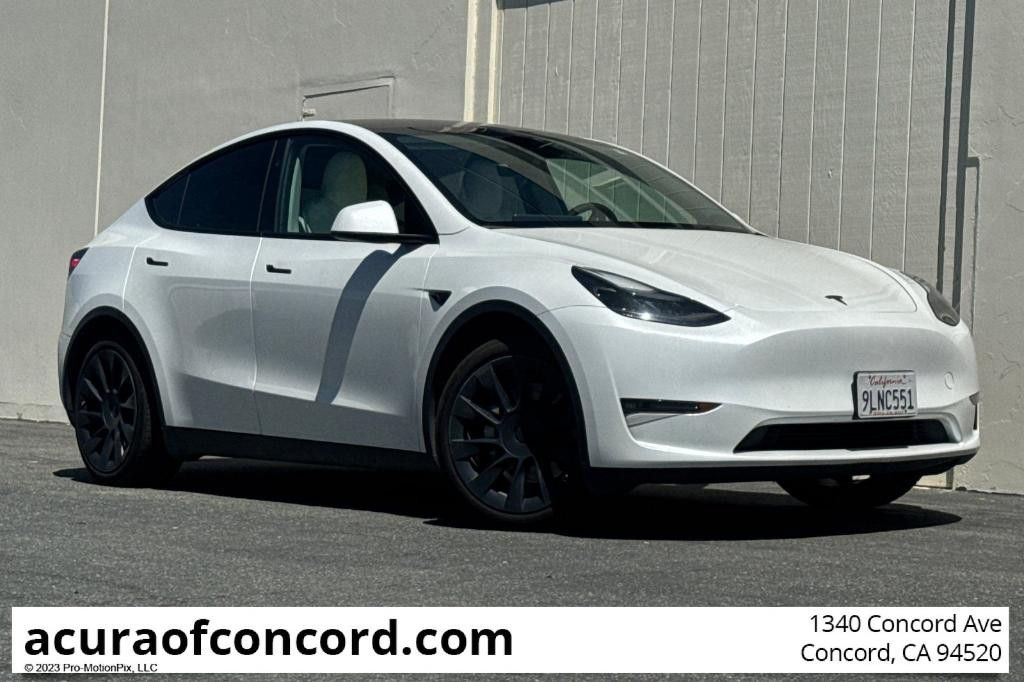 2024 Tesla Model Y Long Range