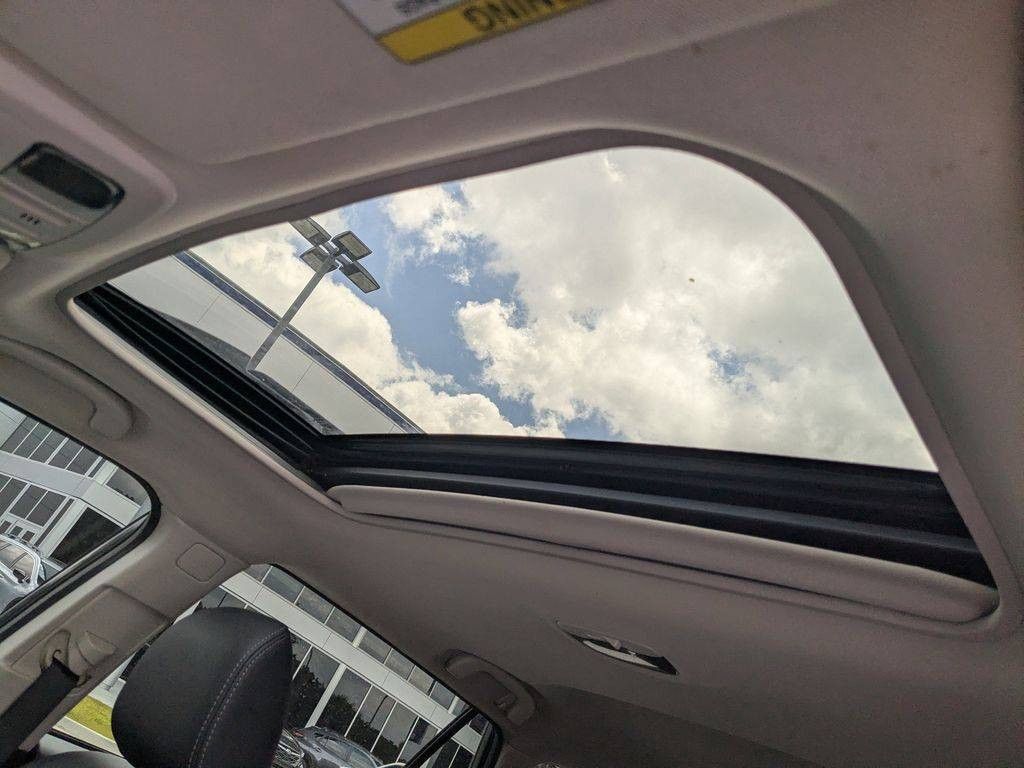2019 SUBARU Outback - photo 18