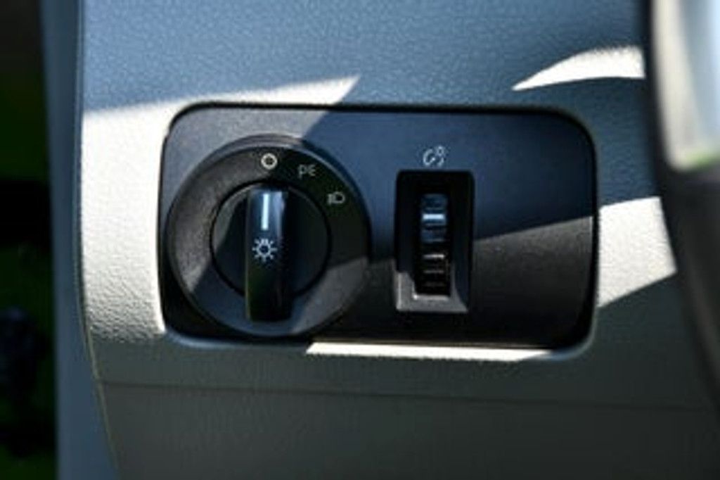 2007 DODGE Magnum - photo 20