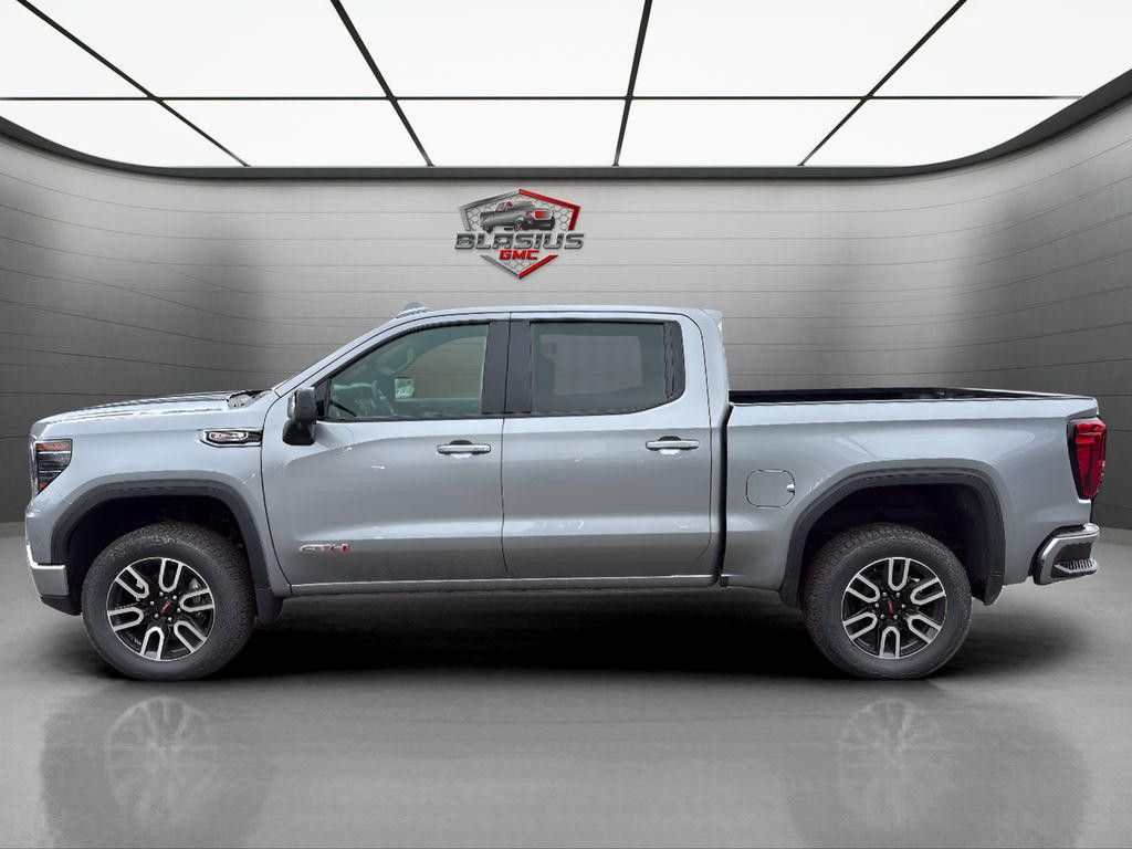2026 GMC Sierra - photo 2