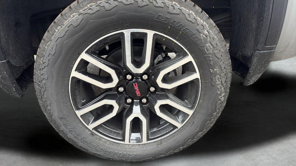 2026 GMC Sierra - photo 20