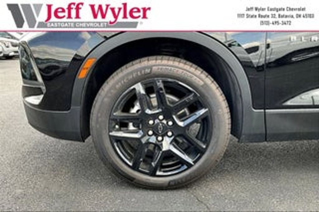 2025 SUBARU Forester - photo 23
