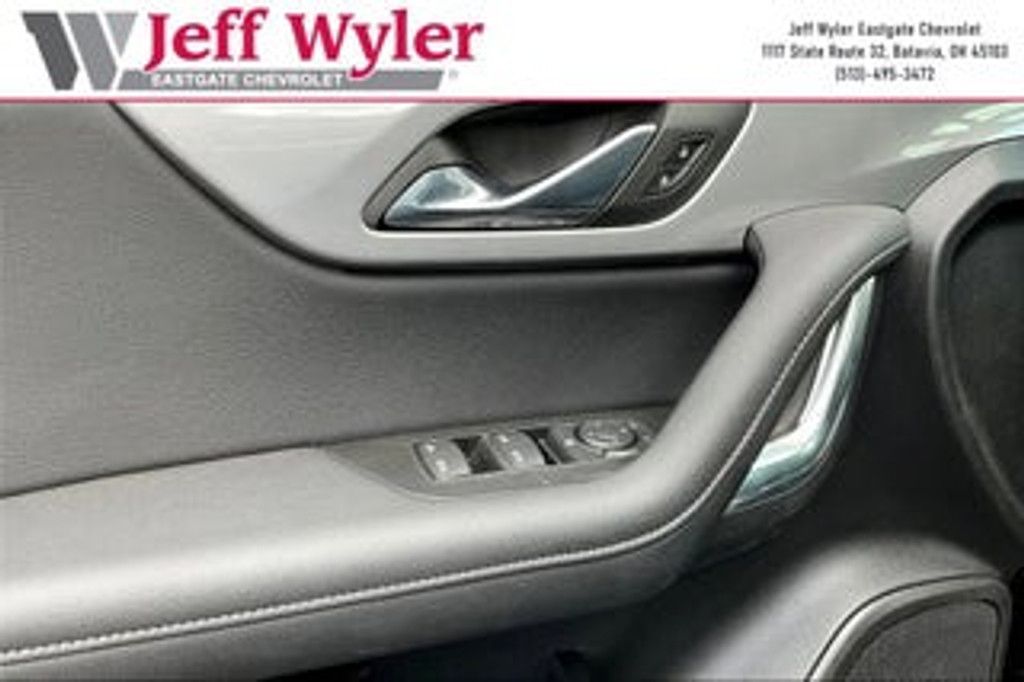 2025 SUBARU Forester - photo 27