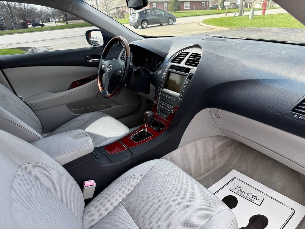 2008 LEXUS ES - photo 18