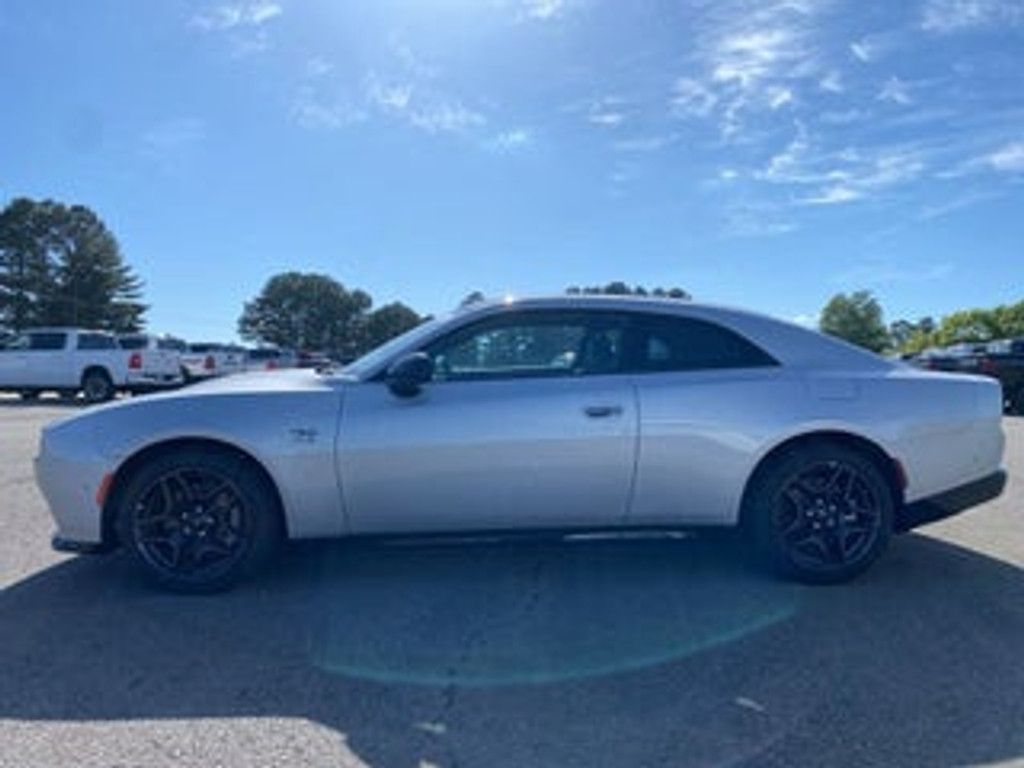 2026 DODGE Charger - photo 5
