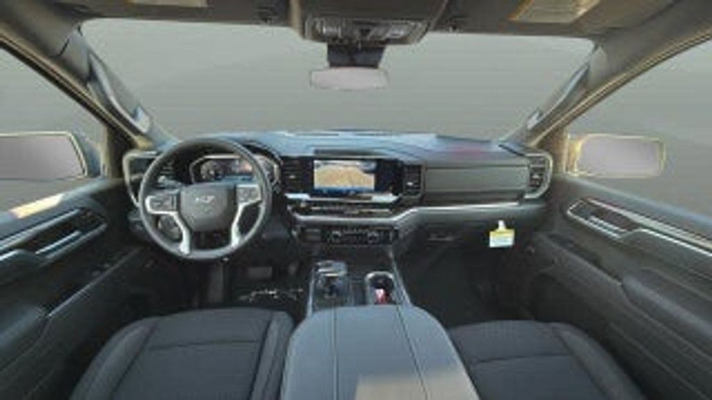 2026 CHEVROLET Silverado - photo 24