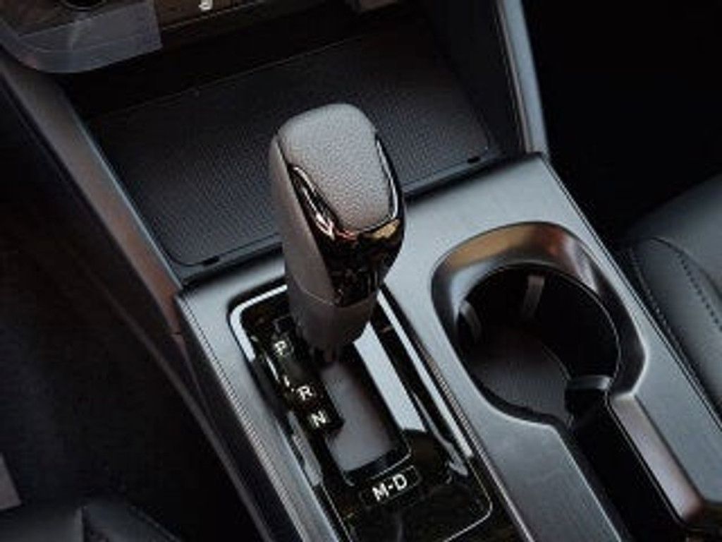 2026 SUBARU Outback - photo 8