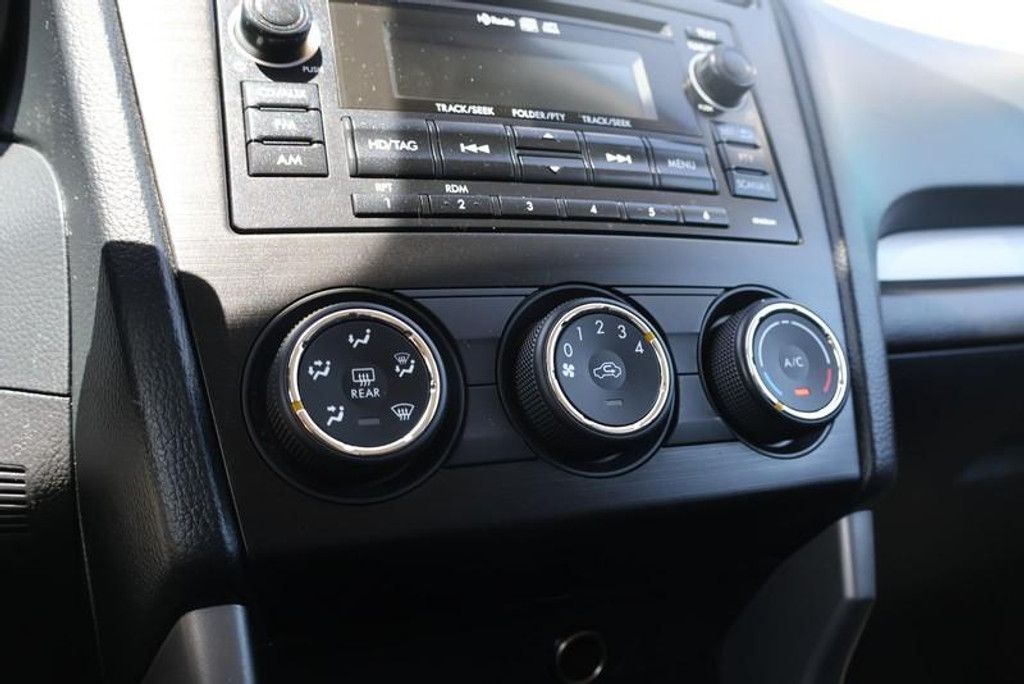 2015 SUBARU Forester - photo 31